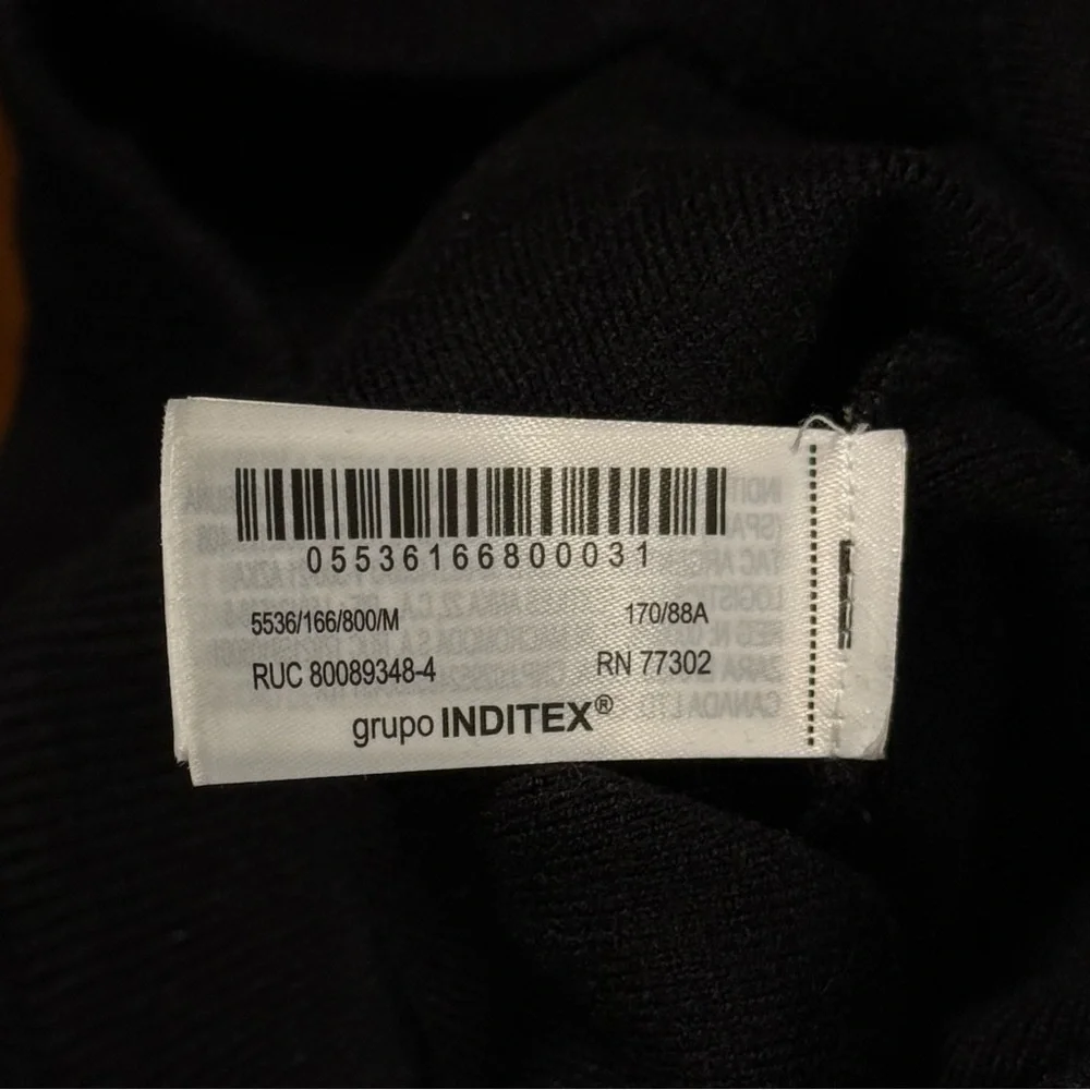 ZARA Knit Cardigan with Large Silver Buttons - Picture 4 of 6